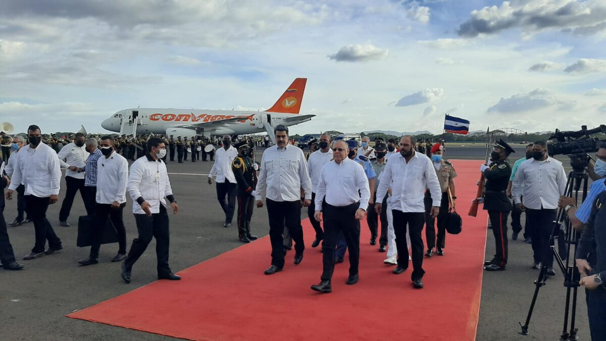Presidente de Venezuela llega a Nicaragua para la juramentación del presidente Ortega
