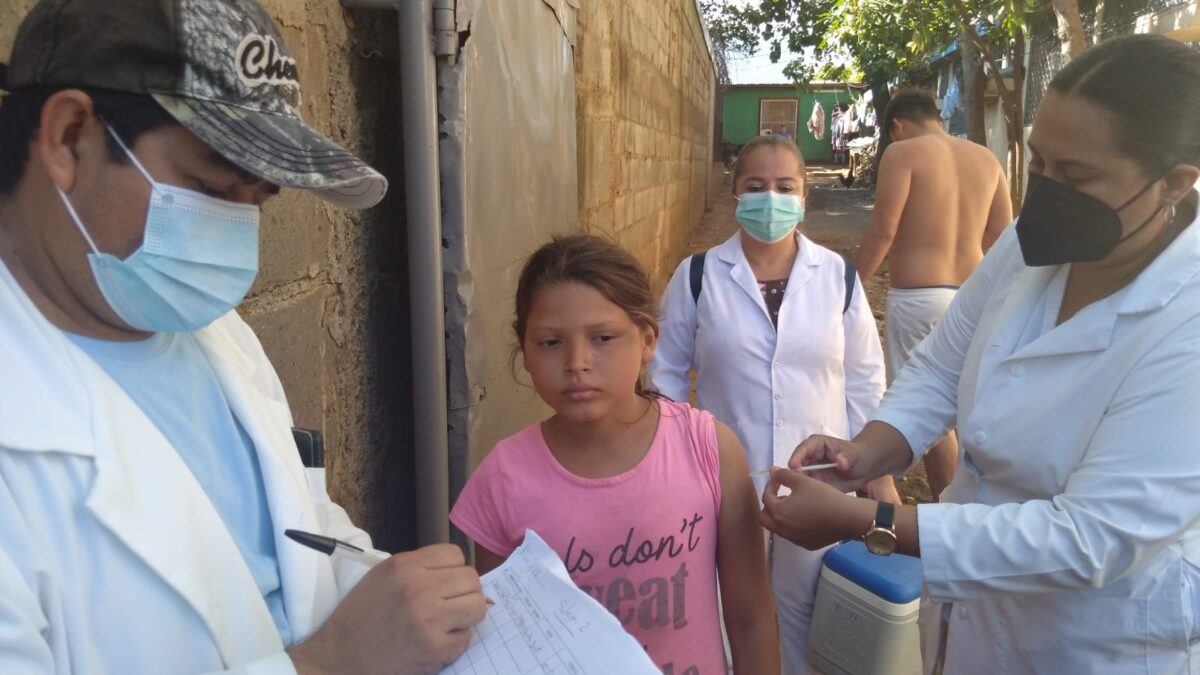 Covid-19: vacunación llega al barrio San José de Managua