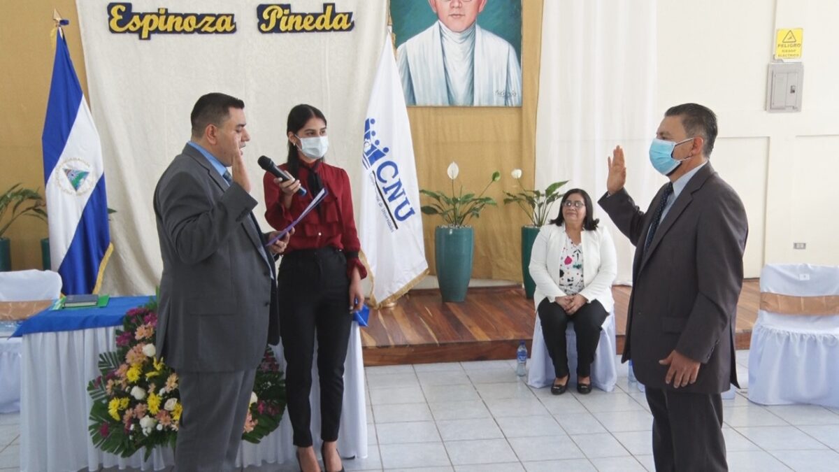 Juramentan nuevas autoridades de la Universidad Francisco Luis Espinoza en Estelí