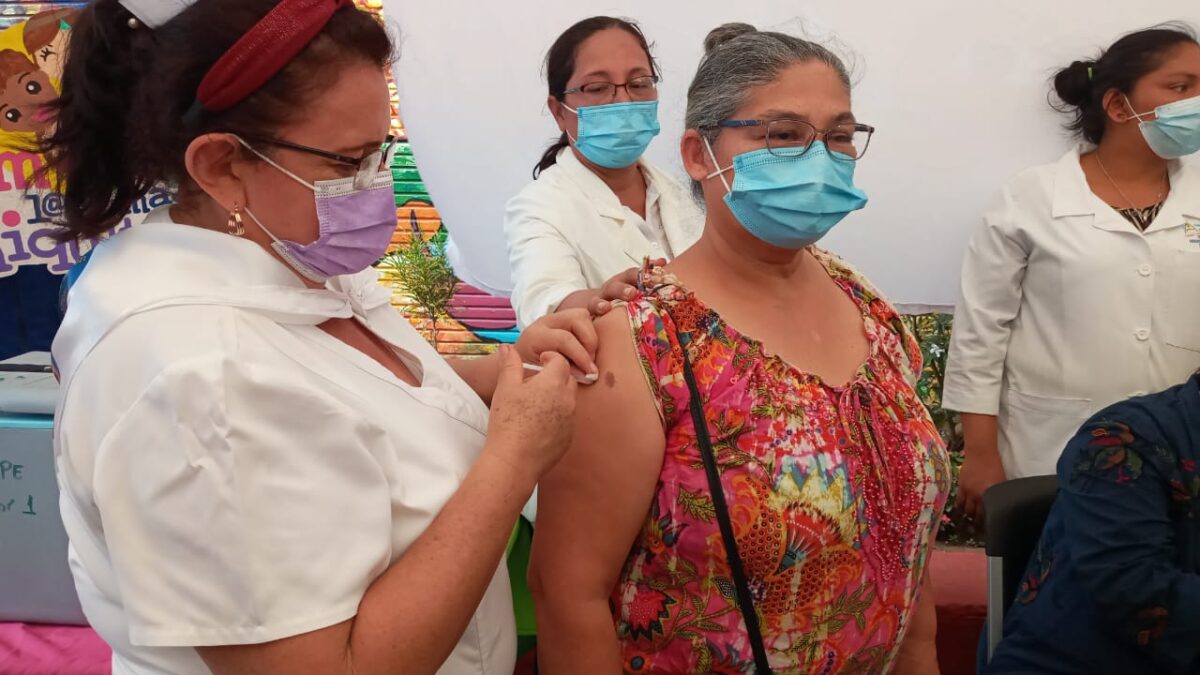 Nicaragua es el segundo país con más vacunación antiCovid en Centroamérica