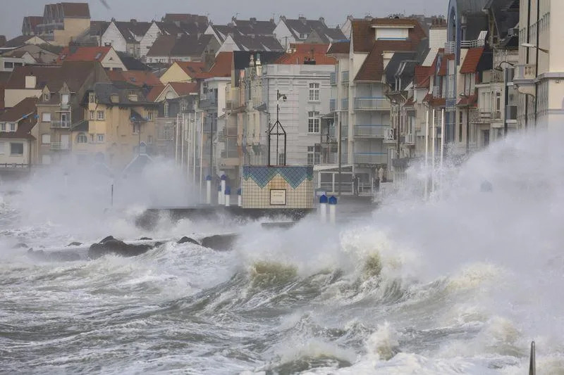 La tormenta Eunice sacude Europa y deja al menos ocho fallecidos
