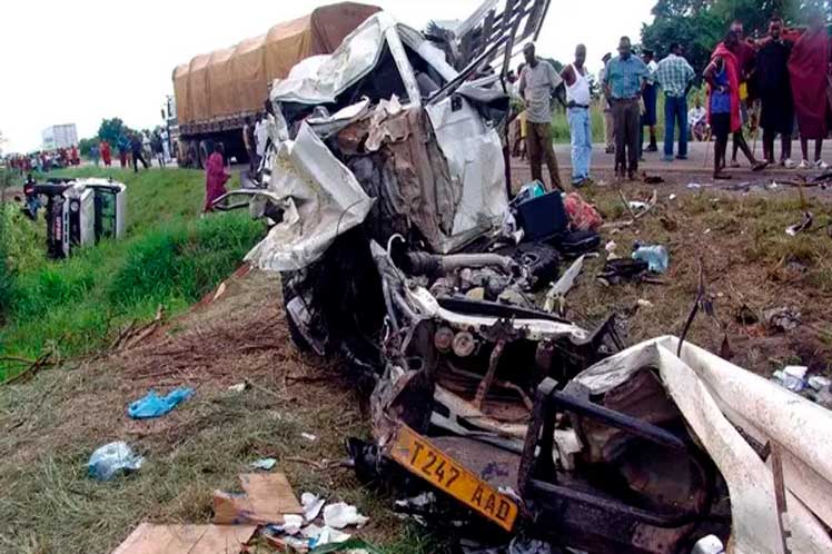 Accidente de tránsito deja al menos 22 personas fallecidas en tanzana