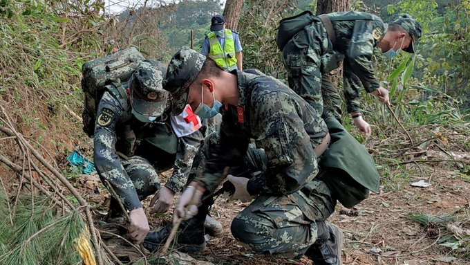 Continúan las tareas de rescate en el sur de China tras accidente