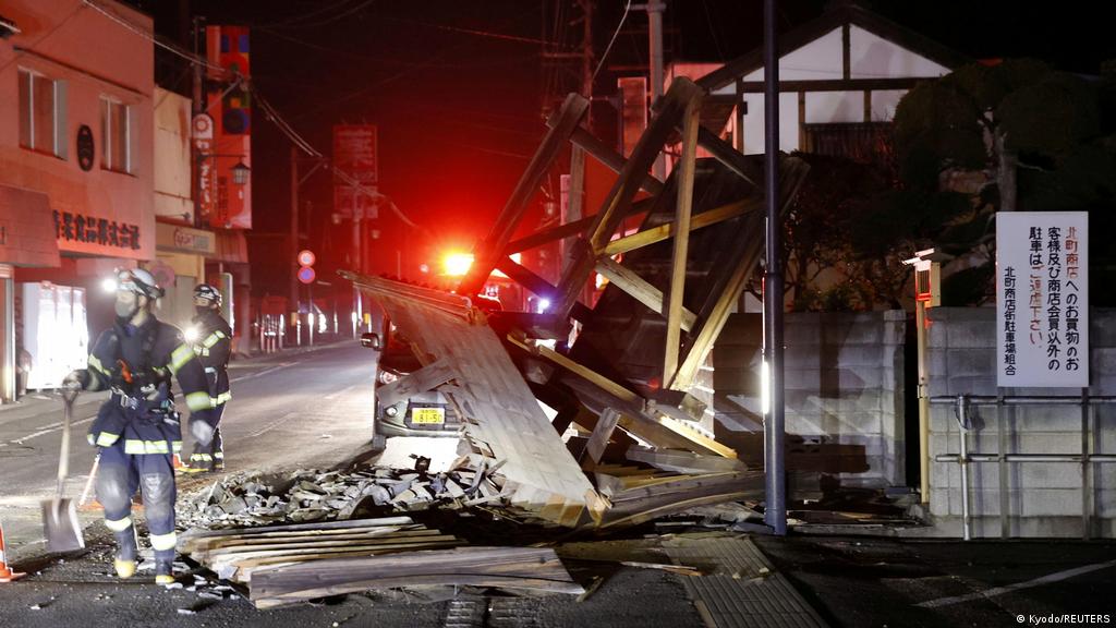 Cuatro muertos y más de 200 heridos por terremoto en Japón