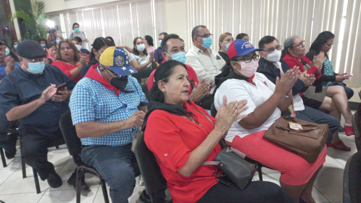 Nicaragua: diputados rinden homenaje a la memoria de Hugo Chávez