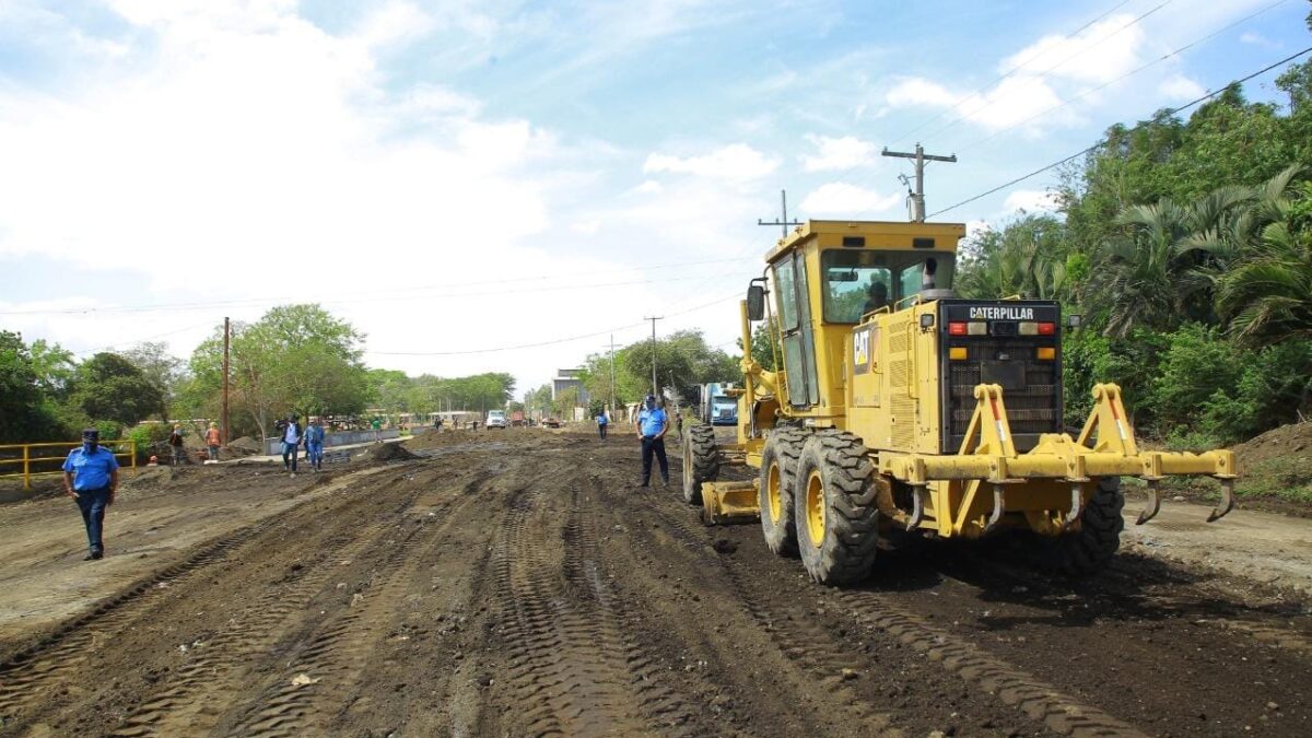 Avanza construcción de la avenida aeropuerto en Managua