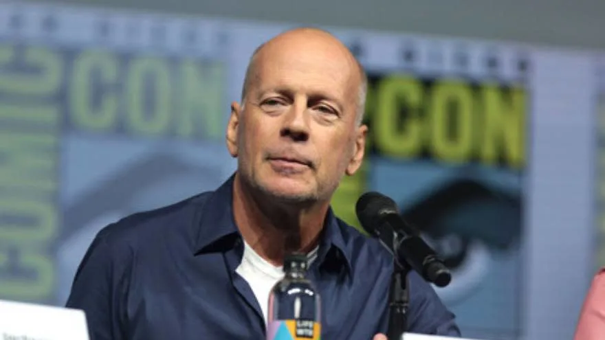 Bruce Willis y el origen de su enfermedad cognitiva