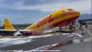 Costa Rica: avión de carga se parte en dos en el aeropuerto de San José