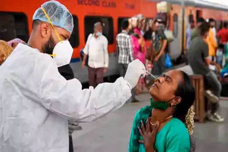 India reporta mil 86 nuevos casos de Covid-19 en un solo día
