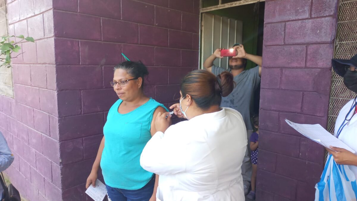 Gran receptividad registró la jornada de vacunación en Villa de Guadalupe 