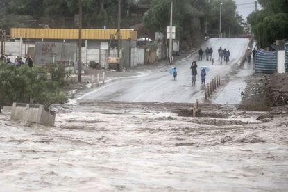 Fuertes lluvias causa múltiples daños en el centro de la ciudad de Chile