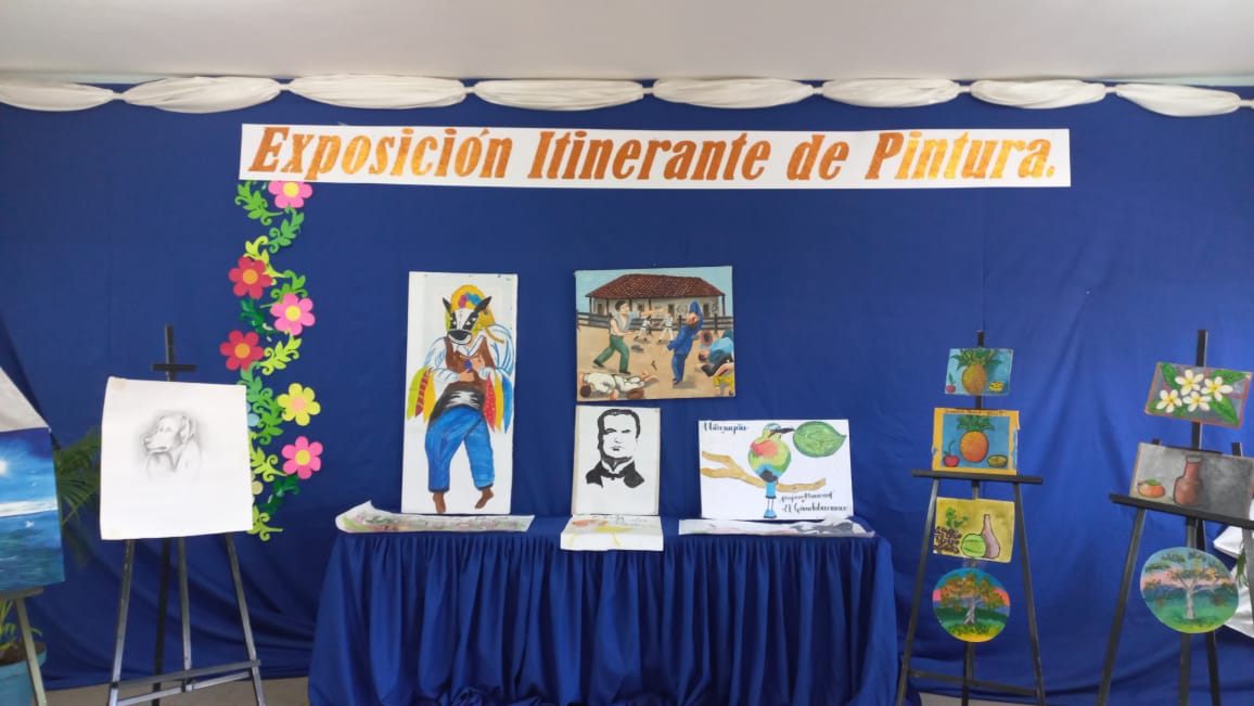 Presentan pinturas destacadas de los estudiantes del Instituto Ramirez Goyena