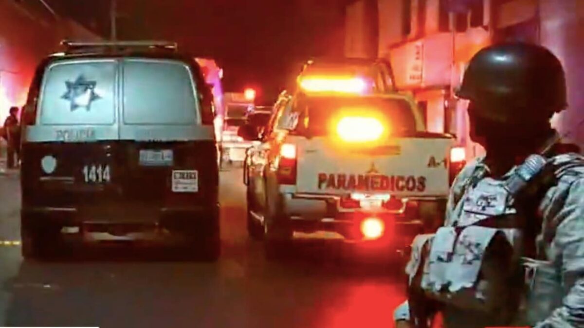 México: 11 fallecidos deja ataque armado en un hotel y dos bares  