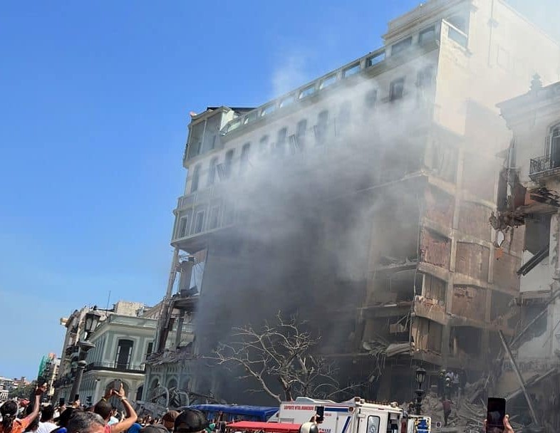Hotel Saratoga en Cuba registra fuerte explosión