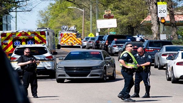 Mueren 14 niños y un profesor tras tiroteo en una escuela de Texas, EE.UU.