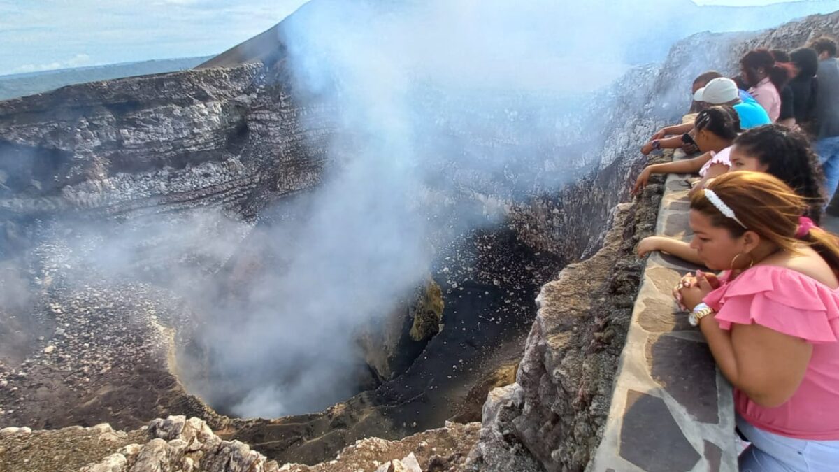 Visitas al Parque Volcán Masaya se incrementan en las últimas semanas