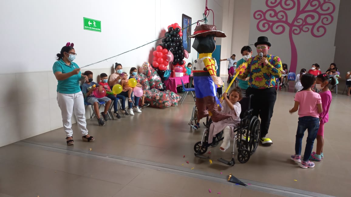 Celebran el Día del Niño en el hospital Fernando Vélez Paiz