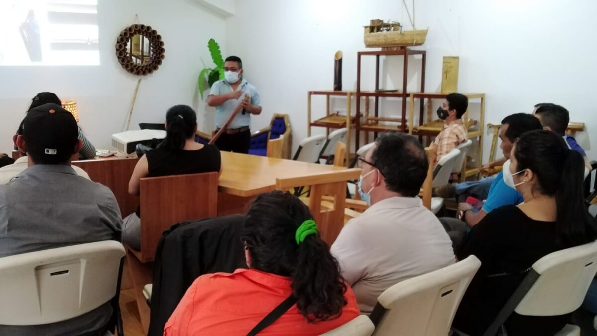 Docentes de universidades públicas conocen estrategia del Bambú en Nicaragua