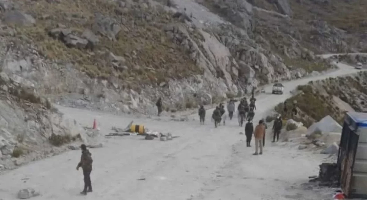 Al menos 14 muertos deja enfrentamiento entre mineros en Perú