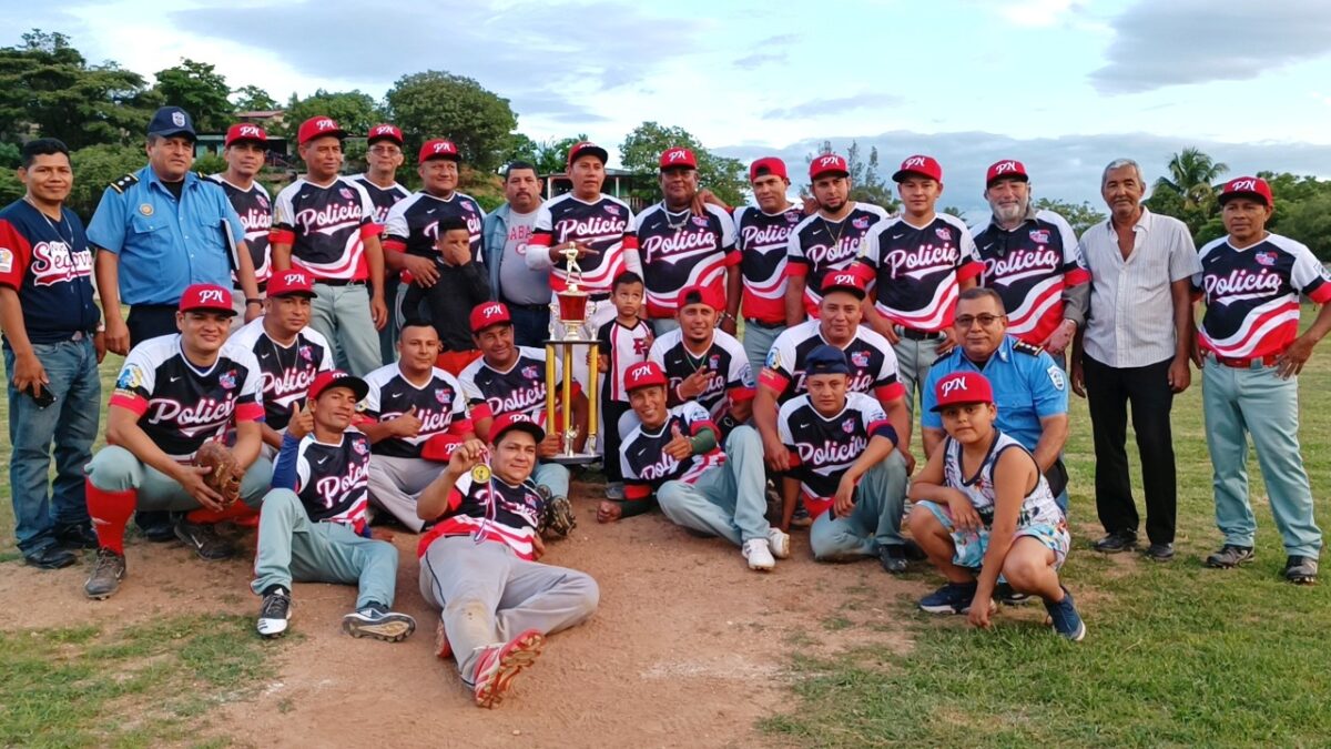Policía de Nueva Segovia, campeones en la Liga de Softbol Modificado