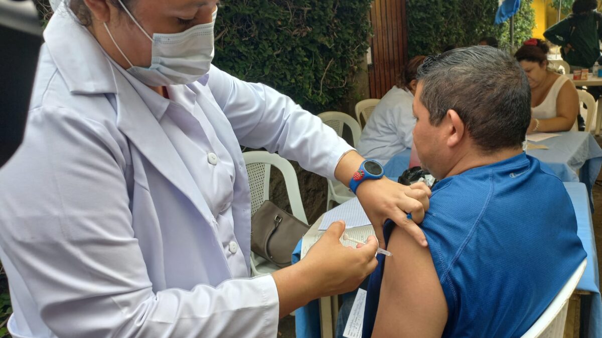 Vacunación contra la Covid-19 alcanza el 96% con esquemas completos, en Ciudad Sandino