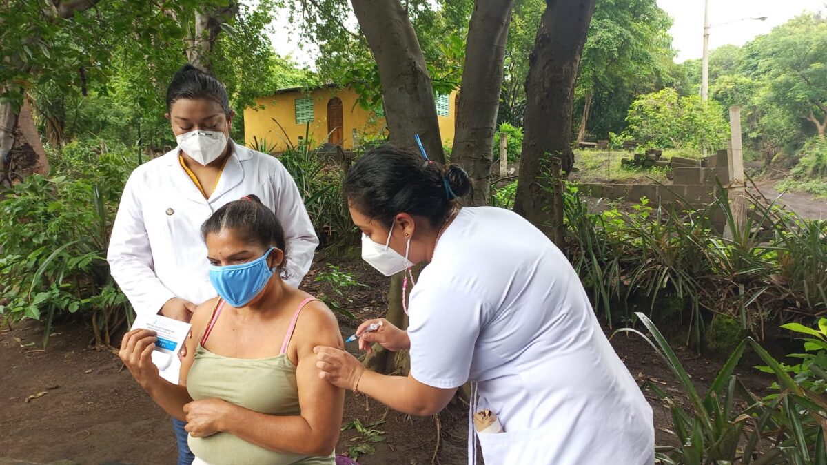 Acercan vacunas contra la Covid-19 a  comunidades de Ticuantepe