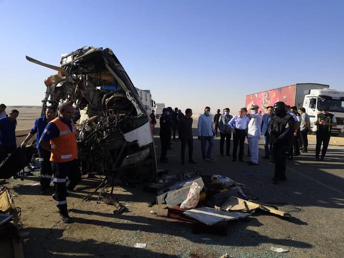 Egipto: fuerte accidente vial deja al menos 22 muertos y 31 heridos