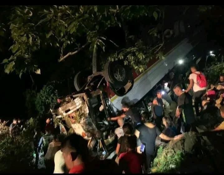 Aparatoso accidente de tránsito en Estelí deja más de 10 fallecidos