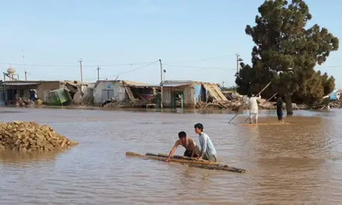 Afganistán: Al menos 118 personas murieron debido a las fuertes lluvias