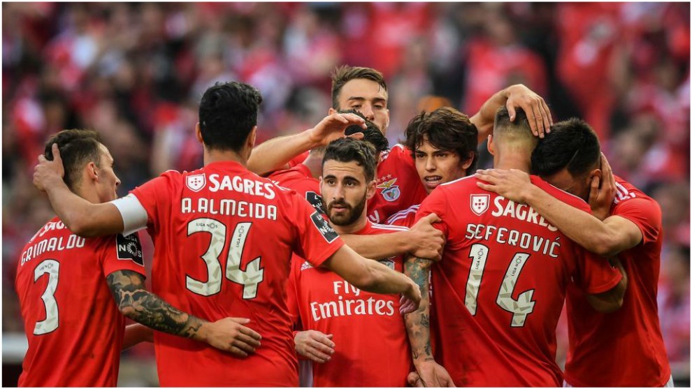 Club portugués Benfica clasifica a Liga de Campeones de Fútbol