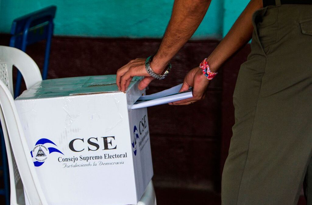 CSE ratifica ubicación de Partidos y Alianzas Políticas en Boleta Electoral  