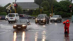 Evacuan a cientos de habitantes por fuertes lluvias en Nueva Zelanda