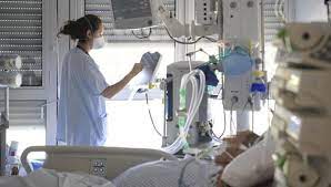 Francia: mejora situación en hospitales frente a la Covid-19