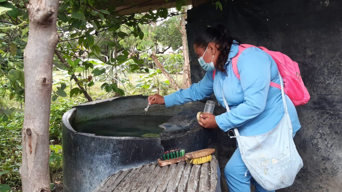 Nicaragua: eliminan criaderos de zancudos en más de 1 millón de viviendas