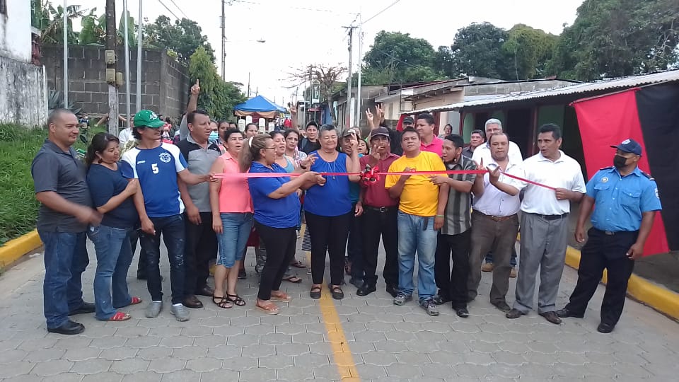 Carazo: familias de Dolores estrenan calle adoquinada