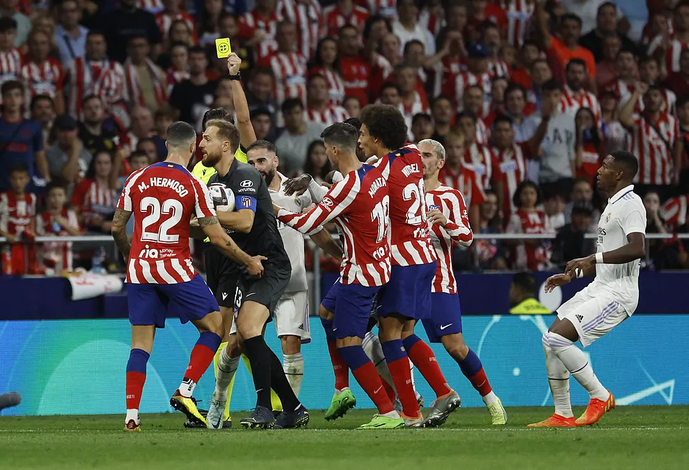 Real Madrid vence nuevamente al Atlético y gana el Derbi 2-1