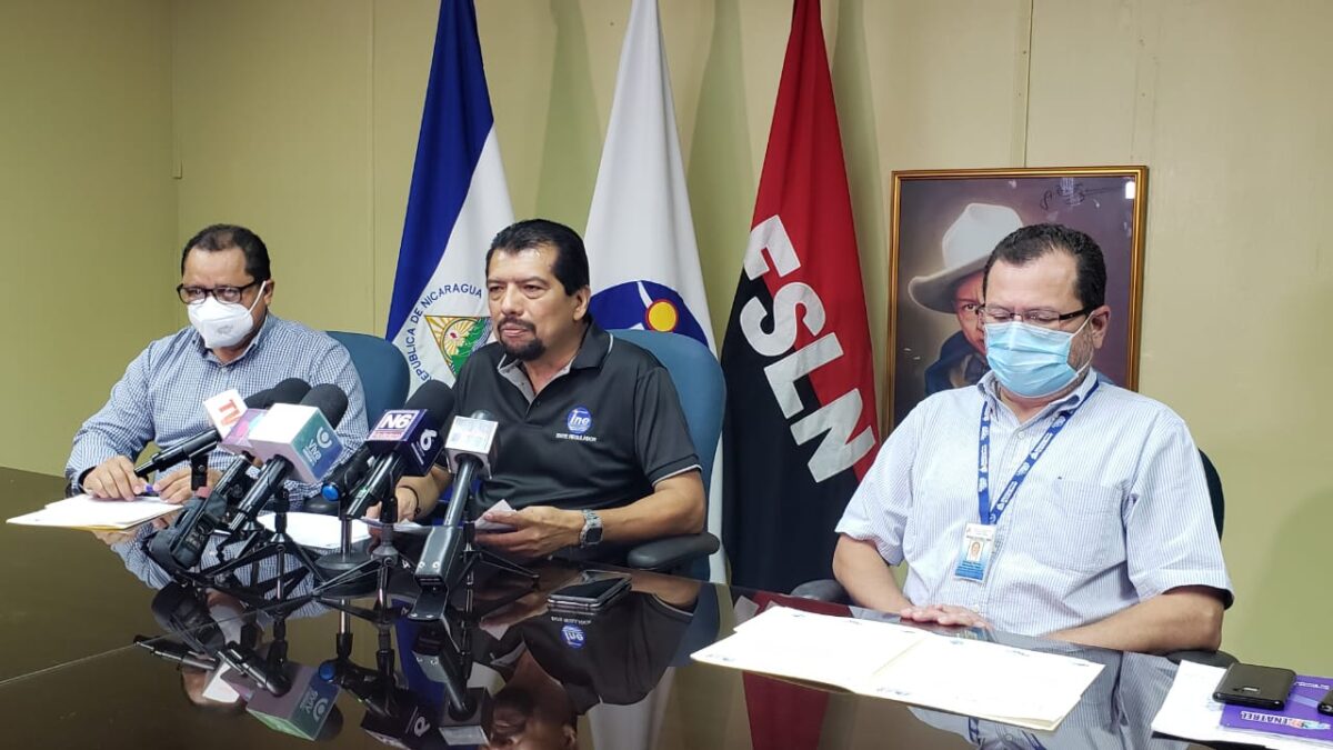 Nicaragua cumple 7 meses con los precios de los combustibles congelados