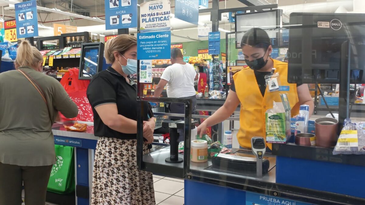 Walmart ofrece 152 plazas laborales en Nicaragua