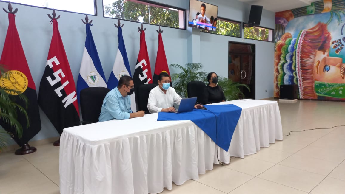 Instalan 13 nuevas aulas digitales en colegios de las zonas rurales de Nicaragua