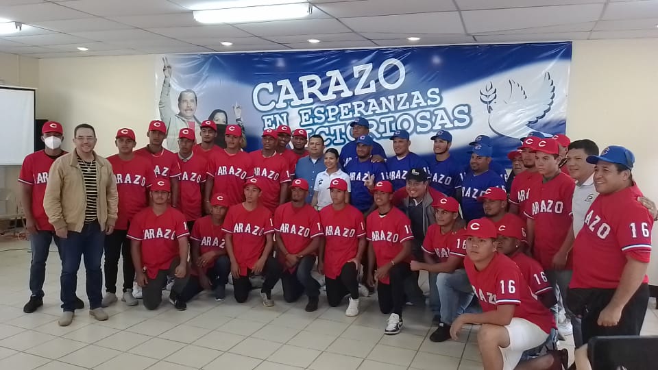Equipan a integrantes de Cafeteros de Carazo U23