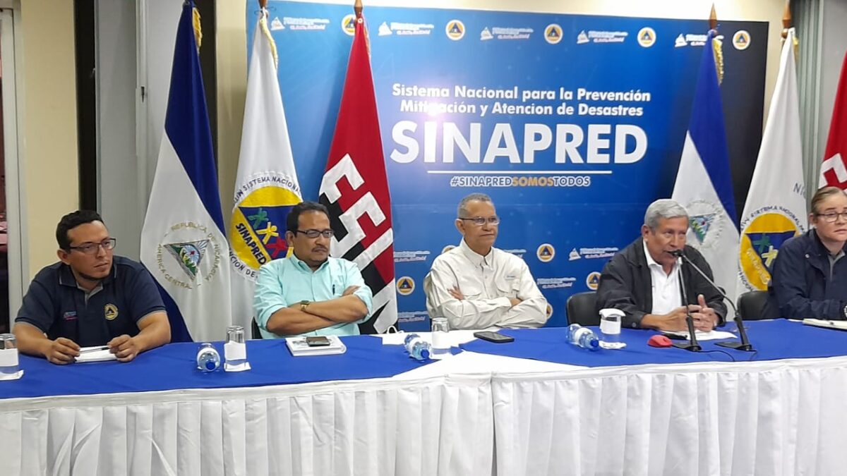 Gobierno de Nicaragua vigila depresión tropical 13 que amenaza la Costa Caribe