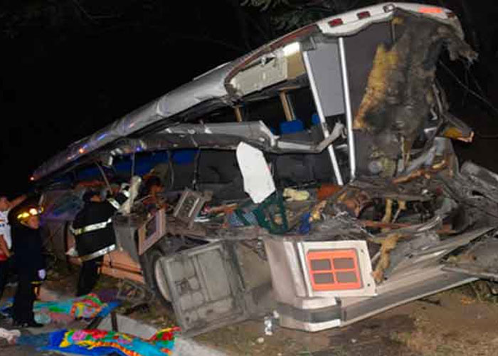 Guatemala: 17 fallecidos es el resultado del un accidente de tránsito