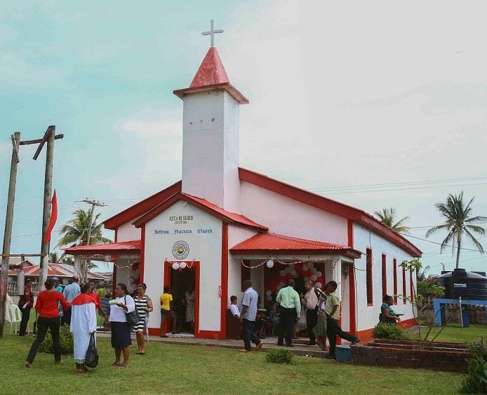 Iglesias evangélicas del Caribe servirán de albergues ante impacto de la tormenta Julia