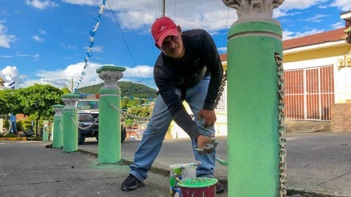 Realizan jornada de limpieza y pintura en cementerio municipal de Boaco