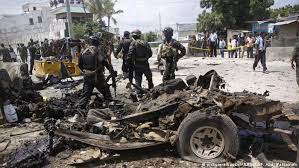 Mueren 12 personas en un atentado terrorista en Somalia
