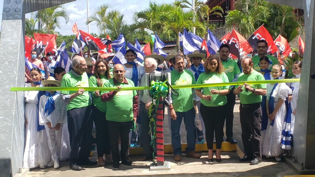 Inauguran los primeros 67 puestos de carga para autos eléctricos en Nicaragua