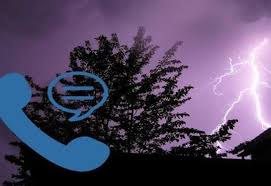 Recomiendan no usar celulares y electrodomésticos durante tormentas