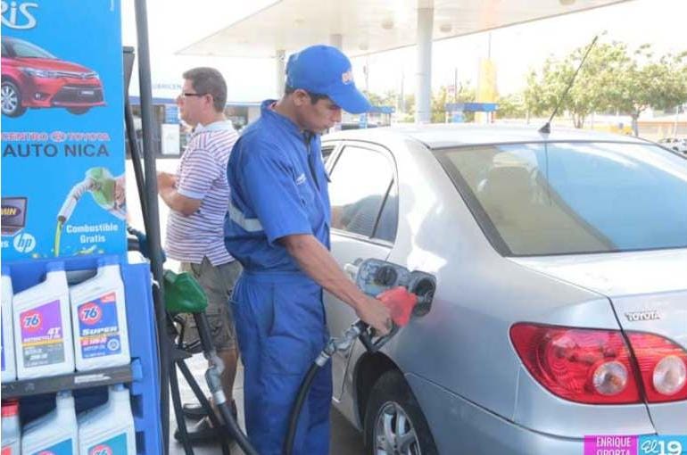 Más de 20 mil taxistas beneficiados con subsidio de combustibles en Nicaragua