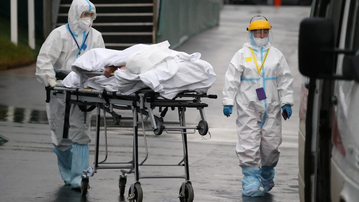 China reporta dos fallecidos y 28 mil 47 casos nuevos de la Covid-19