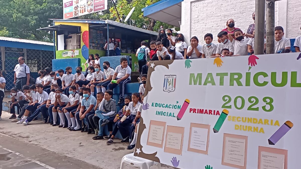 Colegio Experimental México celebra el 98% de matrícula escolar para el año 2023